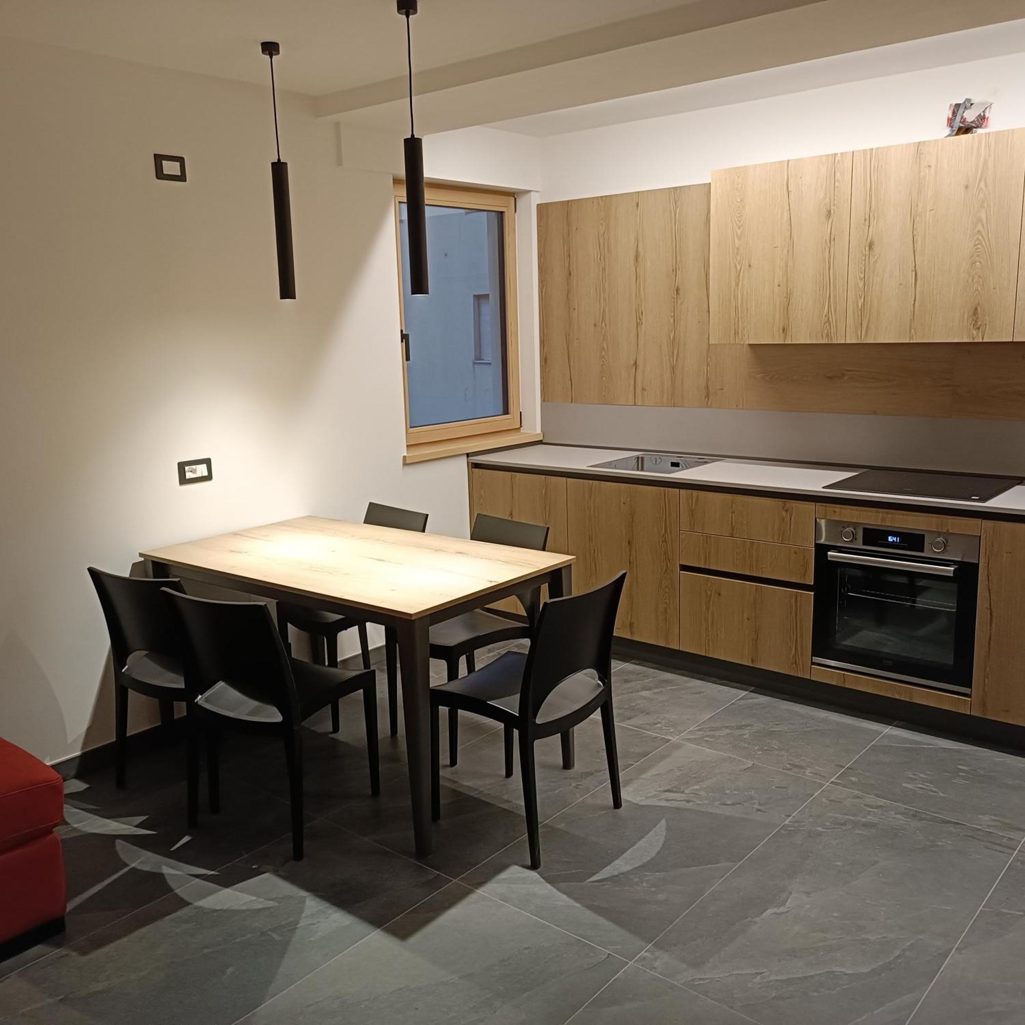 Casa Anita Apartment Mezzana  Bagian luar foto